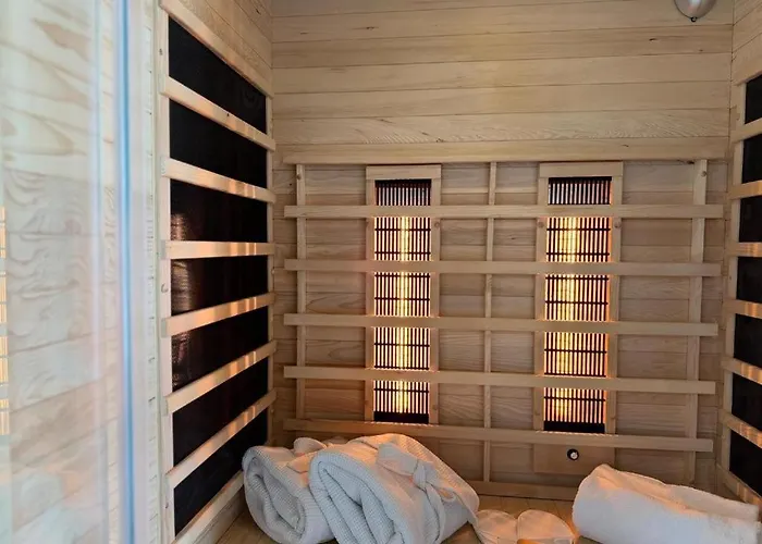 Sky Tower L Pietro 26 L Wanna Z Widokiem Na * Katowice