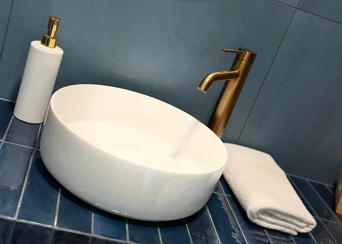 Sky Tower L Pietro 26 L Wanna Z Widokiem Na Apartman